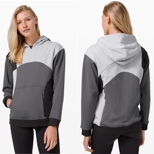 Lululemon All Yours Hoodie *Colourblock
Starlight / Asphalt Grey / Graphite Grey